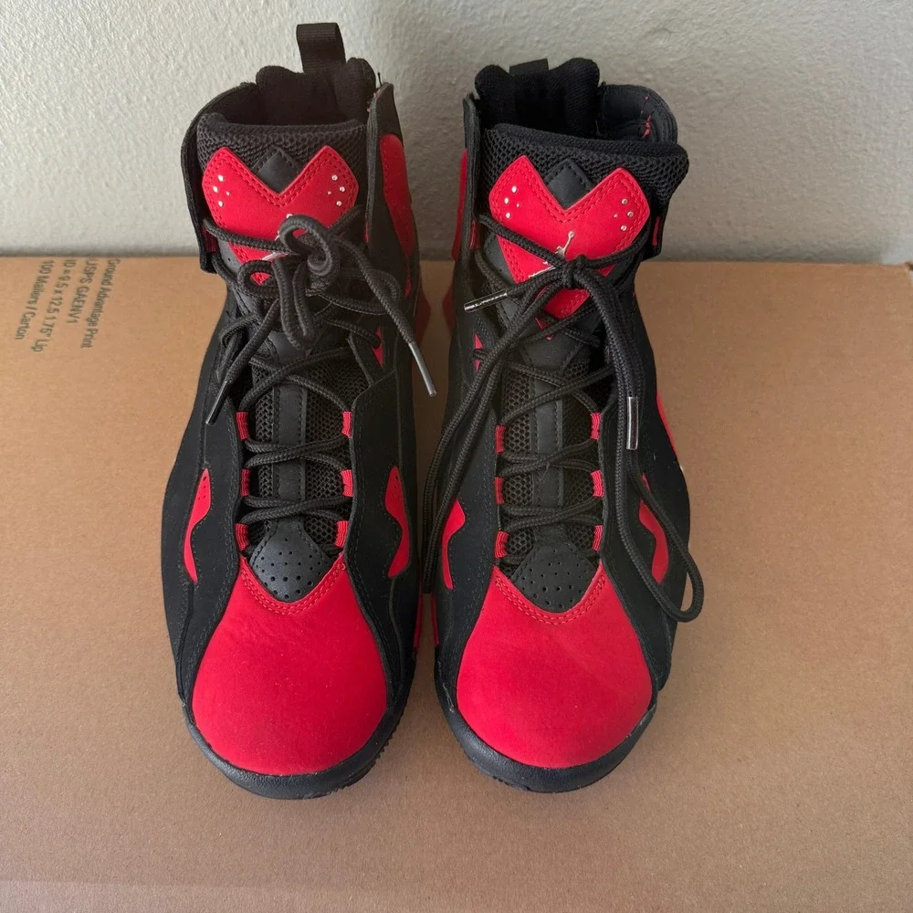 Jordan True Flight Black Red White Basketball Shoes CU4933-001 Mens Size 9